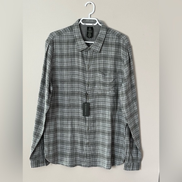 Men’s John Varvatos ⭐️ U.S.A. Reversible Long Sleeve Sport Shirts - Picture 2 of 16